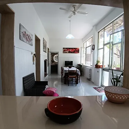 فيلة House Luisa Salento *